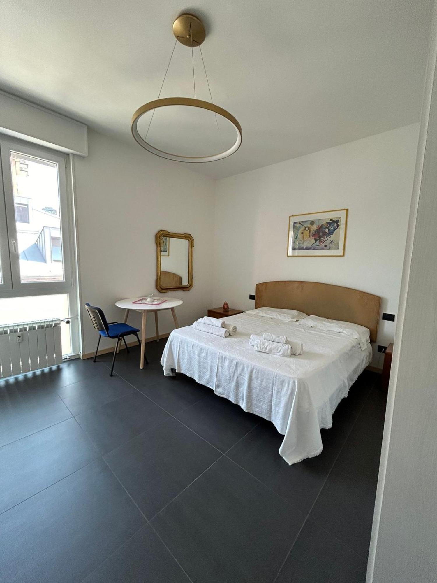 M&M Bergamo Center - Modern Flat With Free Wifi-Netflix And Welcome Italian Coffee 外观 照片